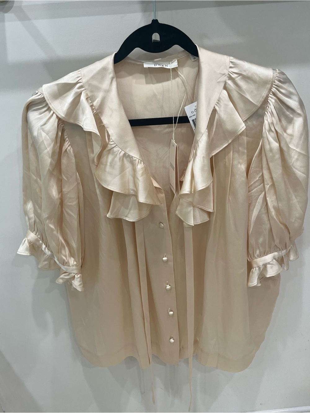 DÔEN HENRI TOP -  Light Cream candlelight silk Ruffle Front Blouse NWT XL